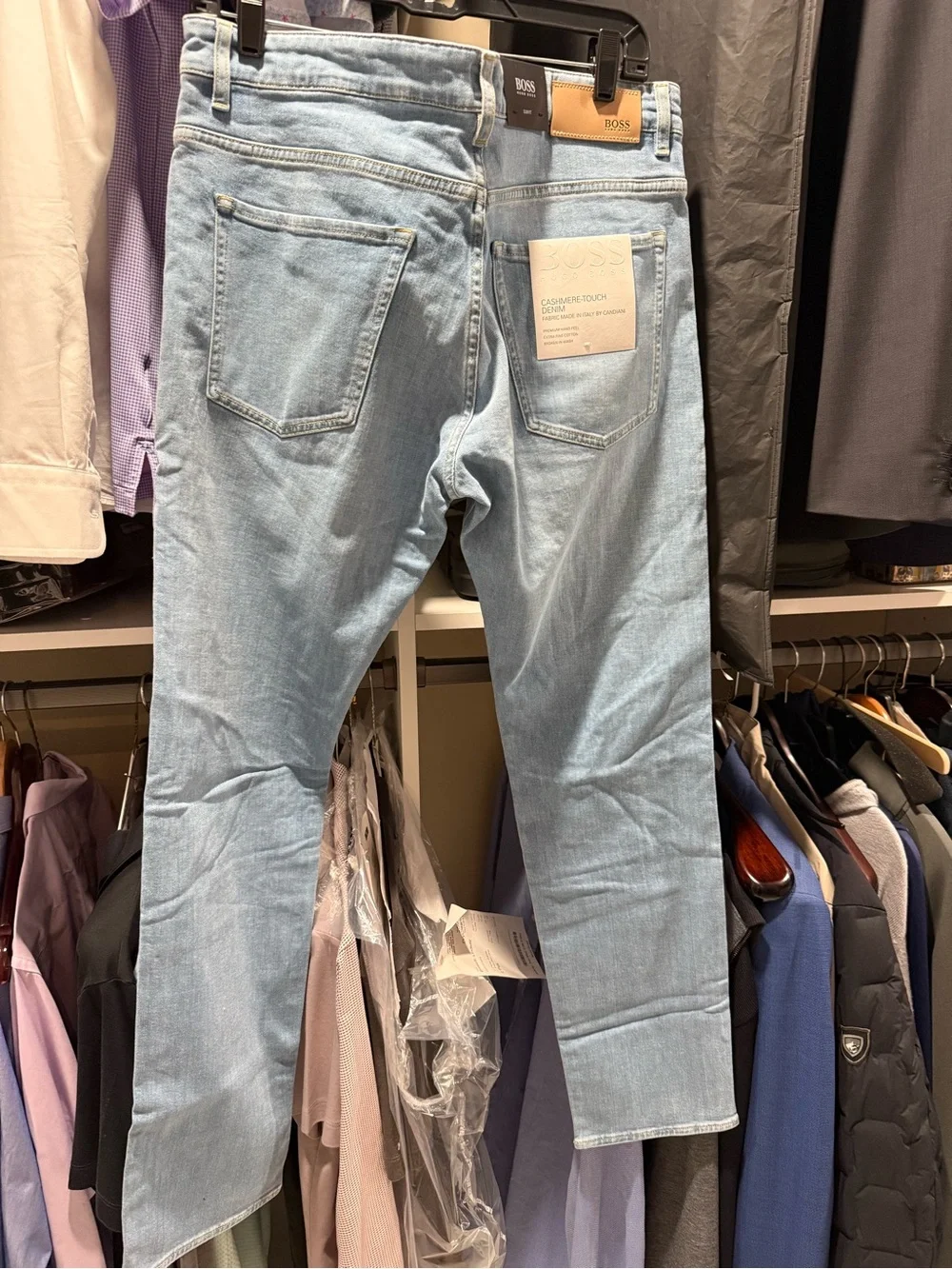 NWT BOSS Hugo Boss slim fit cashmere touch denim 36x32
